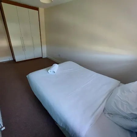 D13 Self Catering Townhouse