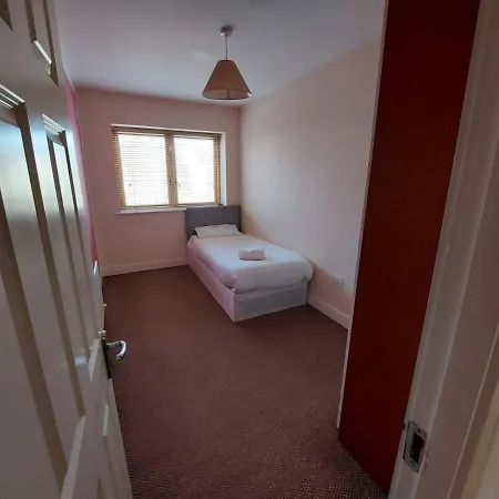 D13 Self Catering Townhouse Apartamento