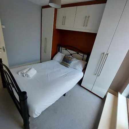 D13 Self Catering Townhouse